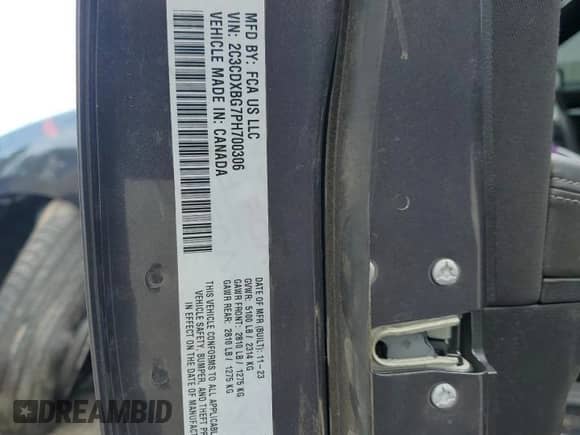2023 Dodge Charger SXT z VIN 2C3CDXBG7PH700306, wystawiony jako Copart lot #84229085 z przebiegiem 39 166 mil mil oraz Szkoda całkowita • Salvage title. Historia ofert i sprzedaży dostępna na DreamBid. Obrazek 12.