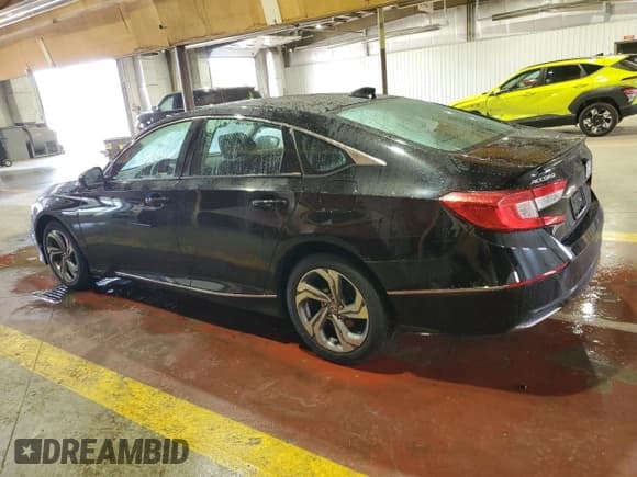 ✅ 2019 Honda Accord EX • VIN: 1HGCV1F41KA094578 • Lot: 82087775. Listed on Copart with 124,613 mi. Free auction sales archive from the USA and detailed vehicle history report at DreamBid. Image 2.