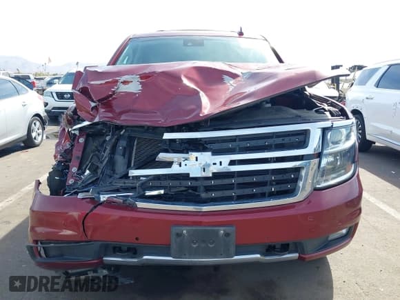 ✅ 2018 Chevrolet Tahoe LT • VIN: 1GNSKBKC0JR213007 • Lot: 41613263. Listed on IAAI with 137,537 mi. Free auction sales archive from the USA and detailed vehicle history report at DreamBid. Image 12.