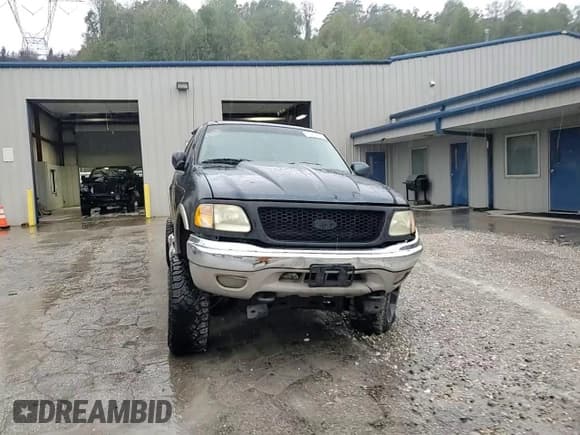 ✅ 2002 Ford F-150 XLT • VIN: 1FTRW08L52KB58359 • Лот: 82265205. Опубликован ранее на Copart с пробегом Не указан. Бесплатный доступ к архиву аукционных продаж из США и подробный отчёт об истории автомобиля на DreamBid. Изображение 13.