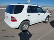 ✅ 2000 Mercedes-Benz M 320/430/500 • VIN: 4JGAB54E9YA165824 • Lot: 41587899. Listed on IAAI with 49,893 mi. Free auction sales archive from the USA and detailed vehicle history report at DreamBid. Image 4.