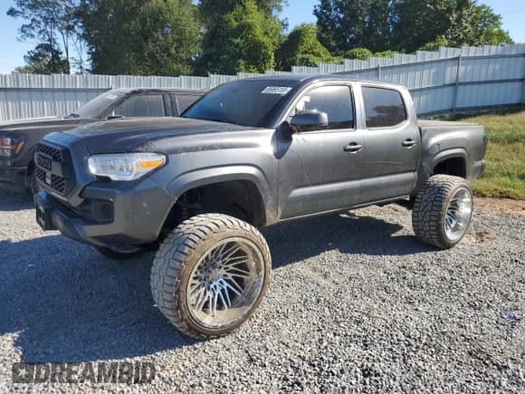 ✅ 2021 Toyota Tacoma SR • VIN: 3TMCZ5AN9MM433359 • Lot: 85865155. Wystawiony na Copart z przebiegiem 57 319 mil. Bezpłatny archiwum sprzedaży aukcyjnych z USA i szczegółowy raport historii pojazdu na DreamBid. Zdjęcie 1.