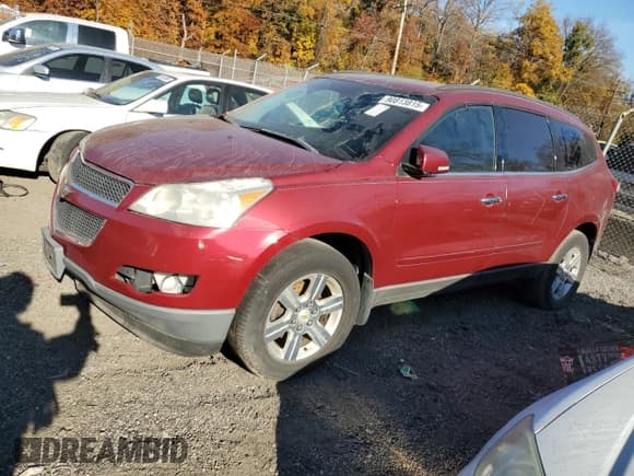 ✅ 2011 Chevrolet Traverse 1LT • VIN: 1GNKRGED0BJ277738 • Lot: 90813815. Wystawiony na Copart z przebiegiem 218 244 mil. Bezpłatny archiwum sprzedaży aukcyjnych z USA i szczegółowy raport historii pojazdu na DreamBid. Zdjęcie 1.