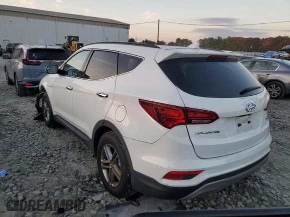 ✅ 2017 Hyundai Santa Fe 2.4L • VIN: 5NMZUDLB9HH016404 • Lot: 86643515. Listed on Copart with 73,795 mi. Free auction sales archive from the USA and detailed vehicle history report at DreamBid. Image 2.