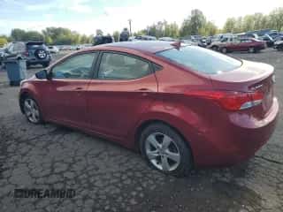 2013 Hyundai Elantra GLS z VIN 5NPDH4AE8DH359584, wystawiony jako Copart lot #87422555 z przebiegiem 174 781 mil mil oraz Szkoda całkowita • Salvage title. Historia ofert i sprzedaży dostępna na DreamBid. Obrazek 2.