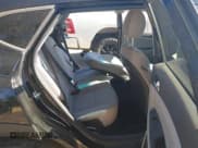 ✅ 2020 Hyundai Tucson Limited • VIN: KM8J33AL2LU148844 • Lot: 43501014. Listed on IAAI with 82,574 mi. Free auction sales archive from the USA and detailed vehicle history report at DreamBid. Image 8.