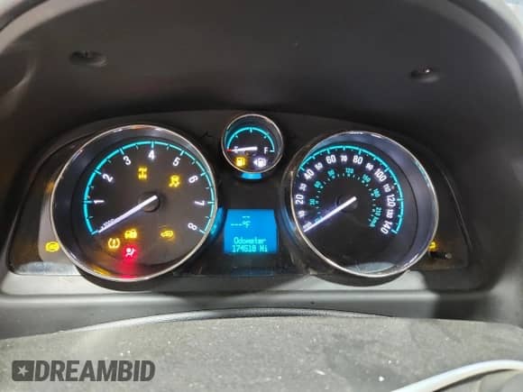 2012 Chevrolet Captiva Sport LTZ with VIN 3GNFL4E59CS592869, listed as a Copart auction lot 90407995 with 174,518 mi miles and Clean title. Bid and sale history available at DreamBid. Image 9.