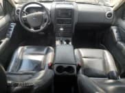 ✅ 2010 Ford Explorer Sport Trac Limited • VIN: 1FMEU5DE8AUF06839 • Лот: 66713695. Опубликован ранее на Copart с пробегом 169 621 миль. Бесплатный доступ к архиву аукционных продаж из США и подробный отчёт об истории автомобиля на DreamBid. Изображение 8.