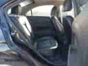 2012 Chevrolet Sonic LTZ z VIN 1G1JE5SHXC4102790, wystawiony jako IAAI lot #43554966 z przebiegiem 184 031 mil mil oraz . Historia ofert i sprzedaży dostępna na DreamBid. Obrazek 8.