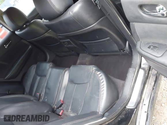 ✅ 2014 Nissan Maxima SV • VIN: 1N4AA5AP3EC905841 • Lot: 42336362. Listed on IAAI with 100,185 mi. Free auction sales archive from the USA and detailed vehicle history report at DreamBid. Image 8.