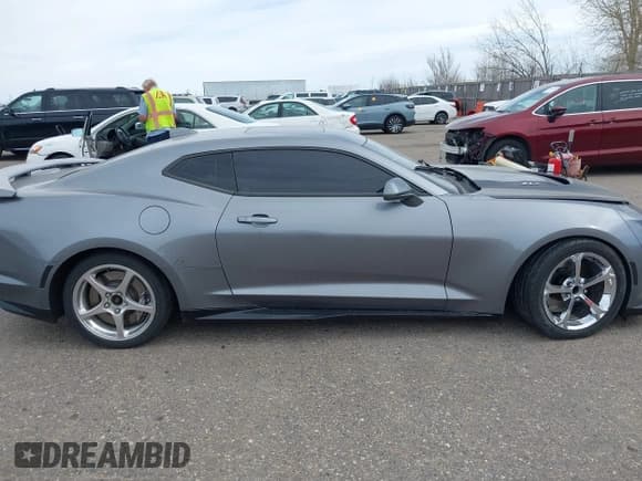✅ 2022 Chevrolet Camaro ZL1 • VIN: 1G1FK1R65N0126050 • Лот: 41812386. Опубликован ранее на IAAI с пробегом 20 197 миль. Бесплатный доступ к архиву аукционных продаж из США и подробный отчёт об истории автомобиля на DreamBid. Изображение 13.