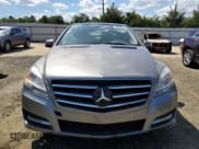 ✅ 2012 Mercedes-Benz R 350 • VIN: 4JGCB2FE1CA146231 • Lot: 70532995. Listed on Copart with 179,918 mi. Free auction sales archive from the USA and detailed vehicle history report at DreamBid. Image 5.