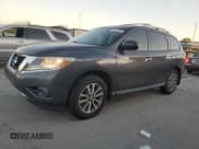 ✅ 2013 Nissan Pathfinder S • VIN: 5N1AR2MN1DC650760 • Лот: 93240385. Опубликован ранее на Copart с пробегом 207 263 миль. Бесплатный доступ к архиву аукционных продаж из США и подробный отчёт об истории автомобиля на DreamBid. Изображение 1.