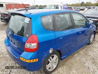 ✅ 2008 Honda Fit Sport • VIN: JHMGD38638S071012 • Lot: 43501295. Wystawiony na IAAI z przebiegiem 138 360 mil. Bezpłatny archiwum sprzedaży aukcyjnych z USA i szczegółowy raport historii pojazdu na DreamBid. Zdjęcie 4.