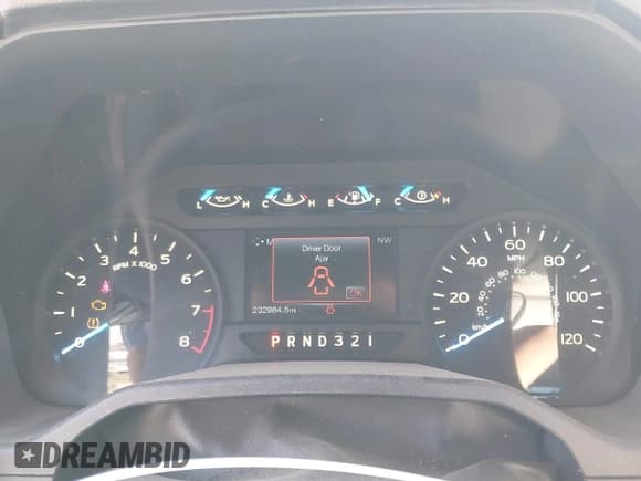 ✅ 2015 Ford F-150 XL • VIN: 1FTEX1C85FKD91782 • Лот: 43562028. Опубликован ранее на IAAI с пробегом 232 984 миль. Бесплатный доступ к архиву аукционных продаж из США и подробный отчёт об истории автомобиля на DreamBid. Изображение 7.