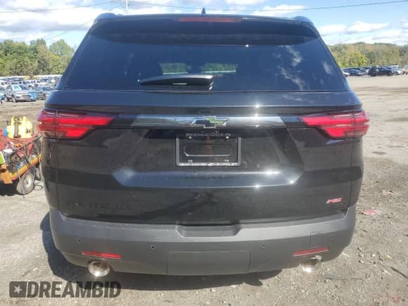 2022 Chevrolet Traverse RS с VIN 1GNEVJKWXNJ183446, выставлен на аукционе Copart как лот 85706305 с пробегом 32 477 миль миль и Списание • Salvage title. История ставок и продаж доступна на DreamBid. Изображение 6.
