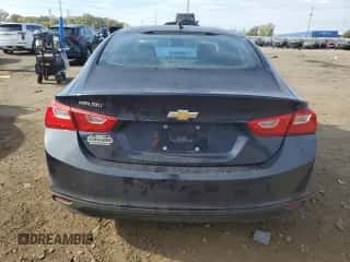 2017 Chevrolet Malibu LS z VIN 1G1ZB5ST0HF142579, wystawiony jako Copart lot #82594675 z przebiegiem 115 542 mil mil oraz Szkoda całkowita • Salvage title. Historia ofert i sprzedaży dostępna na DreamBid. Obrazek 6.