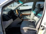 ✅ 2007 Lexus RX 350 • VIN: 2T2GK31U37C003966 • Lot: 71286965. Wystawiony na Copart z przebiegiem 133 679 mil. Bezpłatny archiwum sprzedaży aukcyjnych z USA i szczegółowy raport historii pojazdu na DreamBid. Zdjęcie 7.