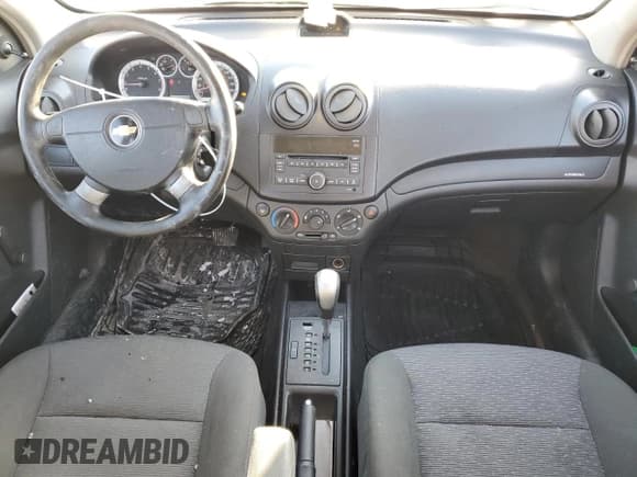 ✅ 2009 Chevrolet Aveo • VIN: 3G1TV55E49L122336 • Lot: 43127715. Wystawiony na Copart z przebiegiem 154 949 mil. Bezpłatny archiwum sprzedaży aukcyjnych z USA i szczegółowy raport historii pojazdu na DreamBid. Zdjęcie 8.