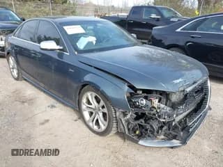 ✅ 2011 Audi S4 Prestige • VIN: WAUKGAFL6BA114851 • Lot: 43648524. Wystawiony na IAAI z przebiegiem 152 025 mil. Bezpłatny archiwum sprzedaży aukcyjnych z USA i szczegółowy raport historii pojazdu na DreamBid. Zdjęcie 1.