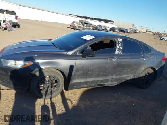 ✅ 2017 Ford Fusion Hybrid SE • VIN: 3FA6P0LU9HR384981 • Lot: 43904987. Listed on IAAI with 260,077 mi. Free auction sales archive from the USA and detailed vehicle history report at DreamBid. Image 14.