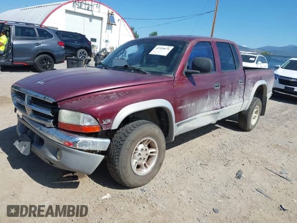 ✅ 2000 Dodge Dakota Sport • VIN: 1B7HG2AZ9YS728469 • Lot: 42928676. Wystawiony na IAAI z przebiegiem 243 416 mil. Bezpłatny archiwum sprzedaży aukcyjnych z USA i szczegółowy raport historii pojazdu na DreamBid. Zdjęcie 2.