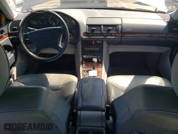 ✅ 1997 Mercedes-Benz S 320/430/500 • VIN: WDBGA51GXVA362521 • Lot: 69005184. Wystawiony na Copart z przebiegiem 124 444 mil. Bezpłatny archiwum sprzedaży aukcyjnych z USA i szczegółowy raport historii pojazdu na DreamBid. Zdjęcie 8.