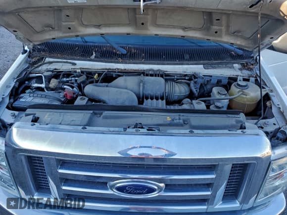 ✅ 2012 Ford Econoline Passenger XLT • VIN: 1FBNE3BL3CDA93632 • Lot: 91743565. Wystawiony na Copart z przebiegiem 37 010 mil. Bezpłatny archiwum sprzedaży aukcyjnych z USA i szczegółowy raport historii pojazdu na DreamBid. Zdjęcie 12.