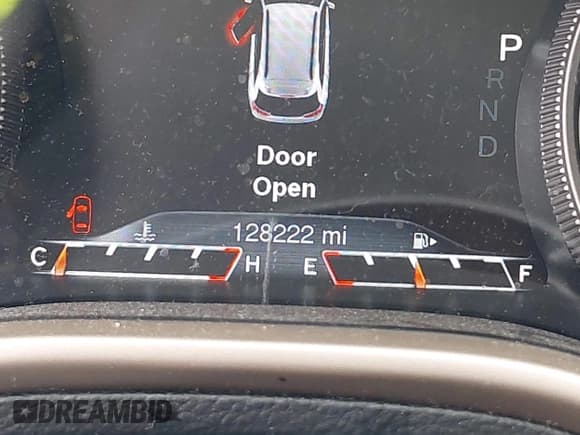 ✅ 2017 Jeep Cherokee Limited • VIN: 1C4PJMDB2HW528226 • Lot: 42830846. Listed on IAAI with 128,222 mi. Free auction sales archive from the USA and detailed vehicle history report at DreamBid. Image 15.