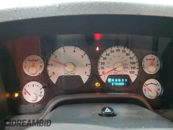 ✅ 2007 Dodge 1500 SLT • VIN: 1D7HU18267J589231 • Лот: 70626674. Опубликован ранее на Copart с пробегом 270 300 миль. Бесплатный доступ к архиву аукционных продаж из США и подробный отчёт об истории автомобиля на DreamBid. Изображение 9.