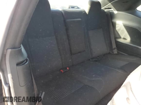 ✅ 2015 Dodge Challenger SXT • VIN: 2C3CDZAGXFH928036 • Lot: 91036785. Wystawiony na Copart z przebiegiem 121 626 mil. Bezpłatny archiwum sprzedaży aukcyjnych z USA i szczegółowy raport historii pojazdu na DreamBid. Zdjęcie 10.