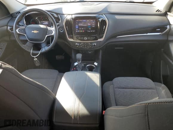 ✅ 2021 Chevrolet Traverse LT Cloth • VIN: 1GNERGKW6MJ253403 • Лот: 84820185. Опубликован ранее на Copart с пробегом 39 763 миль. Бесплатный доступ к архиву аукционных продаж из США и подробный отчёт об истории автомобиля на DreamBid. Изображение 8.