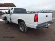 ✅ 1989 Chevrolet Silverado 2500 • VIN: 1GCFC24K6KZ180169 • Лот: 43747621. Опубликован ранее на IAAI с пробегом 134 294 миль. Бесплатный доступ к архиву аукционных продаж из США и подробный отчёт об истории автомобиля на DreamBid. Изображение 3.