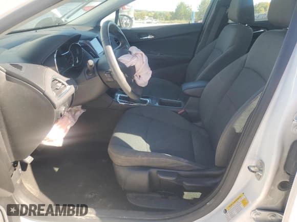 ✅ 2019 Chevrolet Cruze LS • VIN: 1G1BC5SMXK7123739 • Lot: 85825225. Listed on Copart with 139,222 mi. Free auction sales archive from the USA and detailed vehicle history report at DreamBid. Image 7.