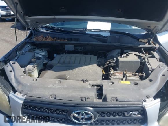 ✅ 2006 Toyota RAV4 Sport • VIN: JTMBK32V665003137 • Lot: 41941027. Listed on IAAI with 201,209 mi. Free auction sales archive from the USA and detailed vehicle history report at DreamBid. Image 10.