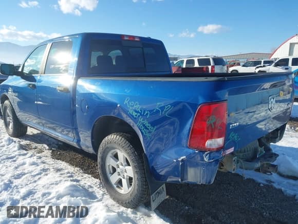 ✅ 2009 Dodge 1500 SLT • VIN: 1D3HV13P29S720461 • Lot: 41336067. Wystawiony na IAAI z przebiegiem 163 731 mil. Bezpłatny archiwum sprzedaży aukcyjnych z USA i szczegółowy raport historii pojazdu na DreamBid. Zdjęcie 3.