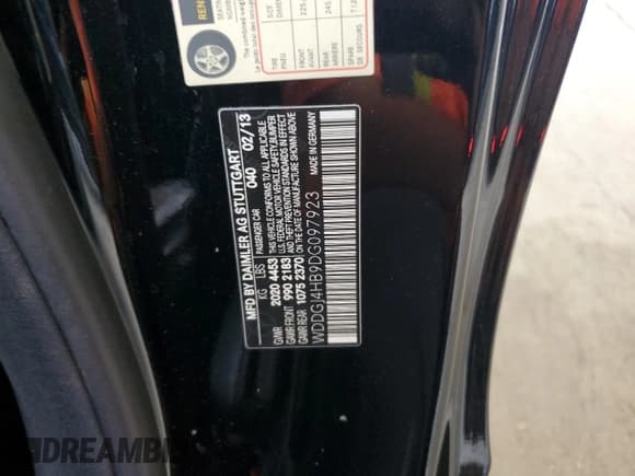 ✅ 2013 Mercedes-Benz C 250 • VIN: WDDGJ4HB9DG097923 • Lot: 93489825. Wystawiony na Copart z przebiegiem 136 056 mil. Bezpłatny archiwum sprzedaży aukcyjnych z USA i szczegółowy raport historii pojazdu na DreamBid. Zdjęcie 13.