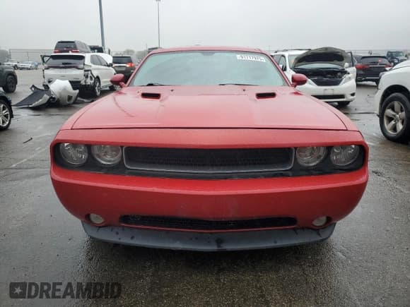 ✅ 2012 Dodge Challenger R/T Classic • VIN: 2C3CDYBT8CH176371 • Лот: 91717975. Опубликован ранее на Copart с пробегом 223 820 миль. Бесплатный доступ к архиву аукционных продаж из США и подробный отчёт об истории автомобиля на DreamBid. Изображение 5.