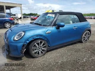 ✅ 2024 MINI Convertible Cooper S • VIN: WMW43DL09R3R44321 • Lot: 67577945. Listed on Copart with 24,533 mi. Free auction sales archive from the USA and detailed vehicle history report at DreamBid. Image 1.