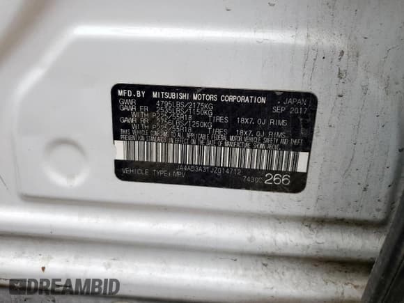 ✅ 2018 Mitsubishi Outlander SE • VIN: JA4AD3A31JZ014712 • Lot: 63241275. Wystawiony na Copart z przebiegiem 179 660 mil. Bezpłatny archiwum sprzedaży aukcyjnych z USA i szczegółowy raport historii pojazdu na DreamBid. Zdjęcie 13.