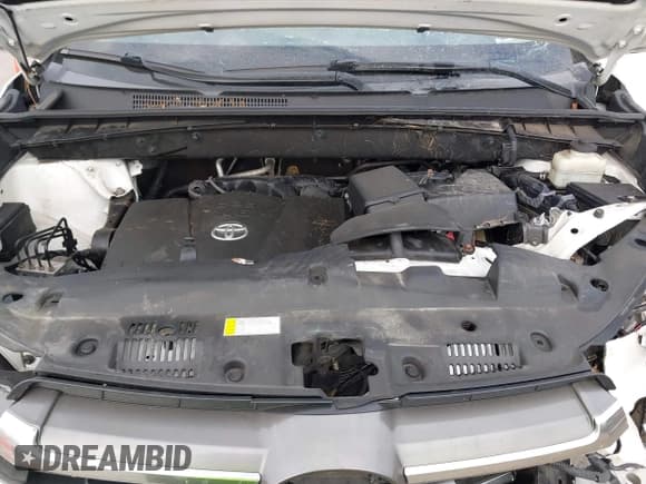 ✅ 2018 Toyota Highlander Limited • VIN: 5TDDZRFHXJS863282 • Lot: 42917706. Wystawiony na IAAI z przebiegiem 171 205 mil. Bezpłatny archiwum sprzedaży aukcyjnych z USA i szczegółowy raport historii pojazdu na DreamBid. Zdjęcie 10.