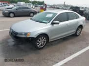 ✅ 2013 Volkswagen Jetta SE • VIN: 3VWDP7AJ0DM365243 • Lot: 42400011. Wystawiony na IAAI z przebiegiem 191 746 mil. Bezpłatny archiwum sprzedaży aukcyjnych z USA i szczegółowy raport historii pojazdu na DreamBid. Zdjęcie 2.