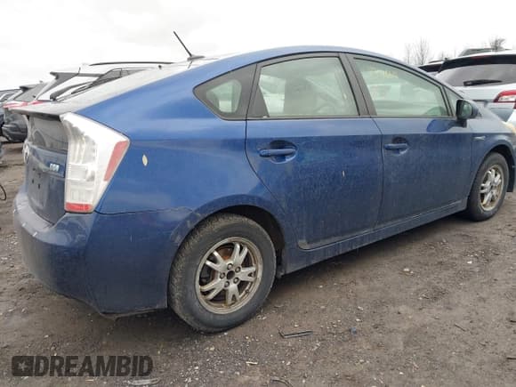 ✅ 2010 Toyota Prius III • VIN: JTDKN3DU1A0129035 • Lot: 43706614. Listed on IAAI with 190,520 mi. Free auction sales archive from the USA and detailed vehicle history report at DreamBid. Image 4.