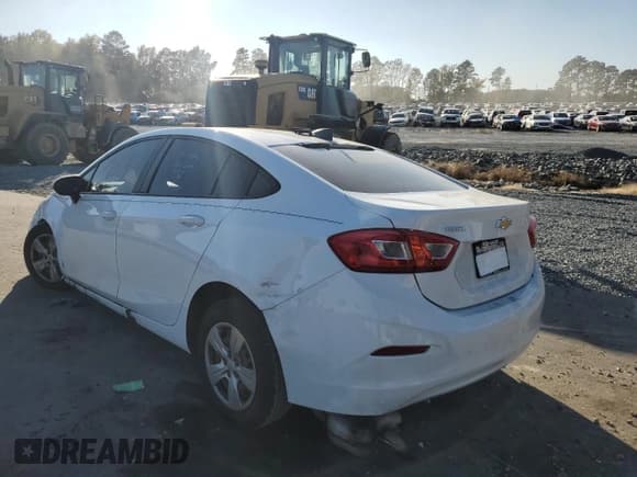 ✅ 2017 Chevrolet Cruze LS • VIN: 1G1BC5SM8H7166095 • Lot: 64759472. Listed on Copart with Not provided. Free auction sales archive from the USA and detailed vehicle history report at DreamBid. Image 3.
