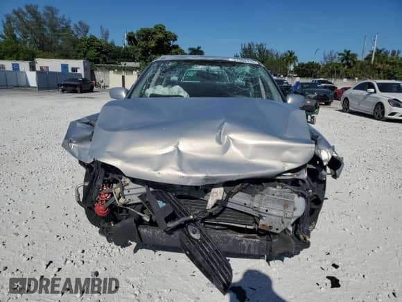 1997 Chevrolet Malibu LS z VIN 1G1NE52M0V6116879, wystawiony jako Copart lot #57306115 z przebiegiem Nie podano mil oraz Szkoda całkowita • Salvage title. Historia ofert i sprzedaży dostępna na DreamBid. Obrazek 5.