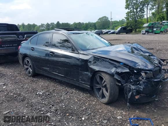 2020 BMW 3 Series 330i xDrive с VIN WBA5R7C03LFH52597, выставлен на аукционе IAAI как лот 42618079 с пробегом 51 767 миль миль и . История ставок и продаж доступна на DreamBid. Изображение 13.