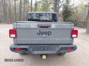 ✅ 2023 Jeep Gladiator Sport S • VIN: 1C6HJTAG0PL501578 • Лот: 41912958. Опубликован ранее на IAAI с пробегом 22 708 миль. Бесплатный доступ к архиву аукционных продаж из США и подробный отчёт об истории автомобиля на DreamBid. Изображение 17.