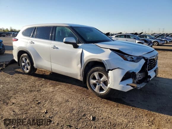 ✅ 2020 Toyota Highlander L • VIN: 5TDCZRBH9LS037012 • Lot: 85909655. Listed on Copart with 60,248 mi. Free auction sales archive from the USA and detailed vehicle history report at DreamBid. Image 4.