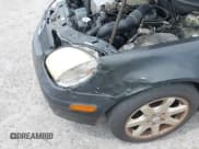 ✅ 1999 Mercedes-Benz SLK 230/320 • VIN: WDBKK47F0XF086064 • Lot: 42380513. Listed on IAAI with 166,381 mi. Free auction sales archive from the USA and detailed vehicle history report at DreamBid. Image 6.