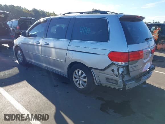 ✅ 2010 Honda Odyssey EX-L • VIN: 5FNRL3H72AB088330 • Lot: 43353573. Listed on IAAI with 229,734 mi. Free auction sales archive from the USA and detailed vehicle history report at DreamBid. Image 3.